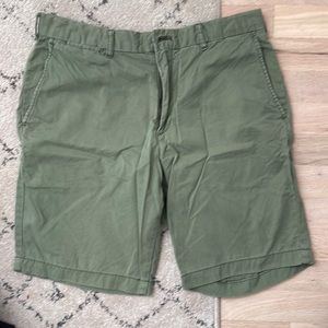 Uniqlo men’s cotton shorts 30-33 inch waist